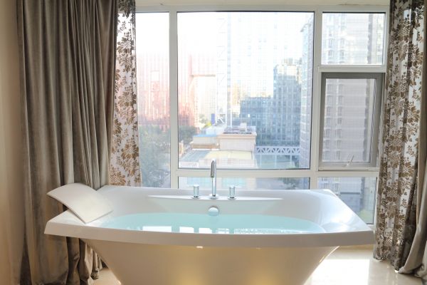 Santa Barbara Bathtub Installation